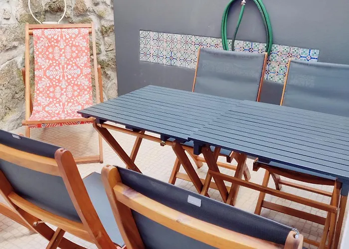 아파트 Stonehouse With Terrace *